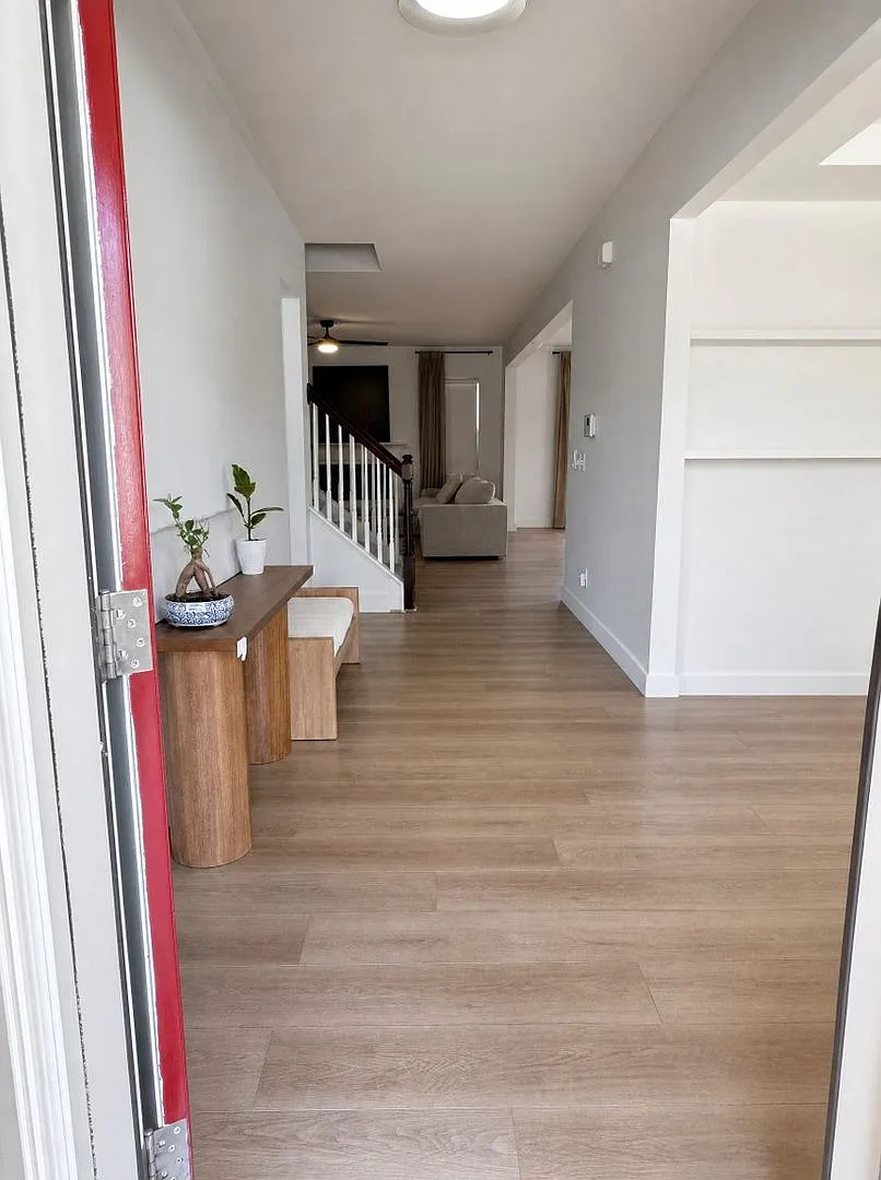 Corner-Lot Charmer - 4BR/3BA, Smart Home, Huge Loft, Backyard You'll Actually Use — Photo 2