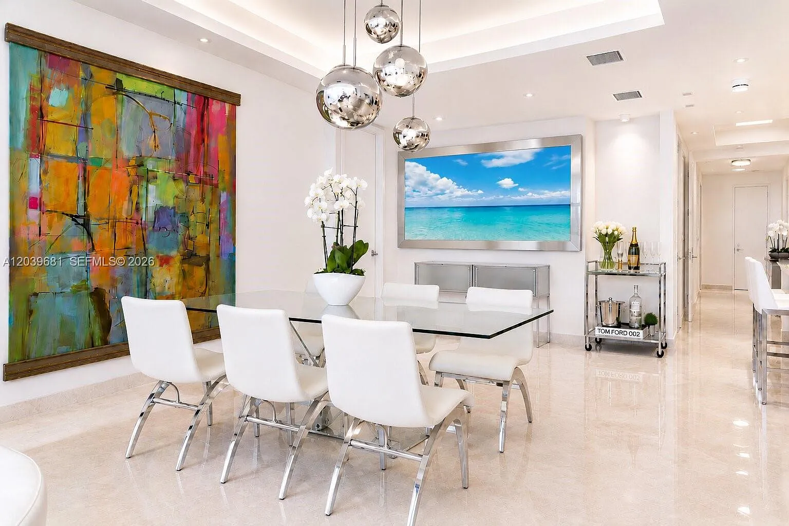 Continuum On South Beach — Photo 2