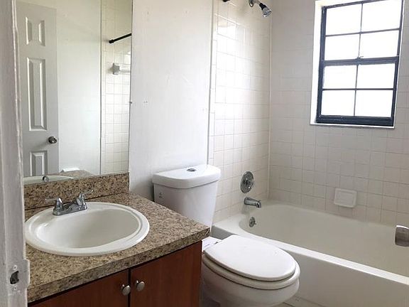 2nd image of 11584 NW 37th St