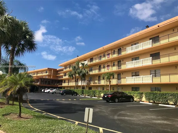 9273 SW 8th St, Boca Raton, FL