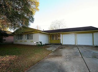 13206 Hollypark Dr, Houston, TX 77015
