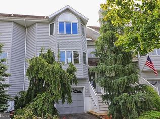 314 Scarlet Ct #31F4, Toms River, NJ 08753
