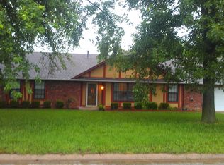 25925 Lariat Cir, Broken Arrow, OK 74014