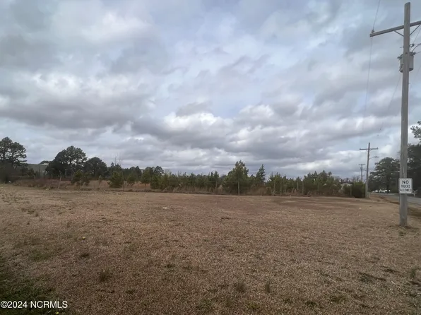 2535 Old River Road, Greenville, NC 27834