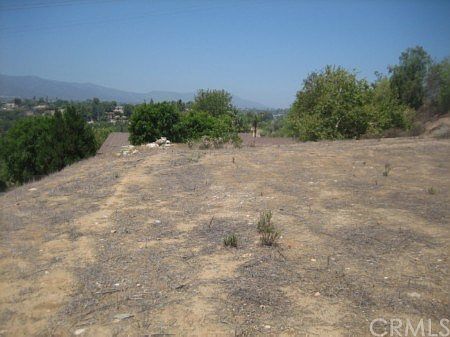 1st image of 19820 Carmelita Ave