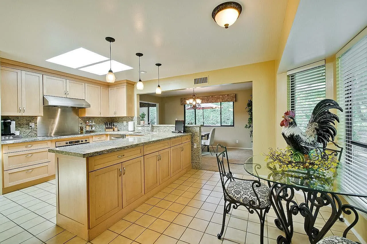 10960 Kester Dr photo 1