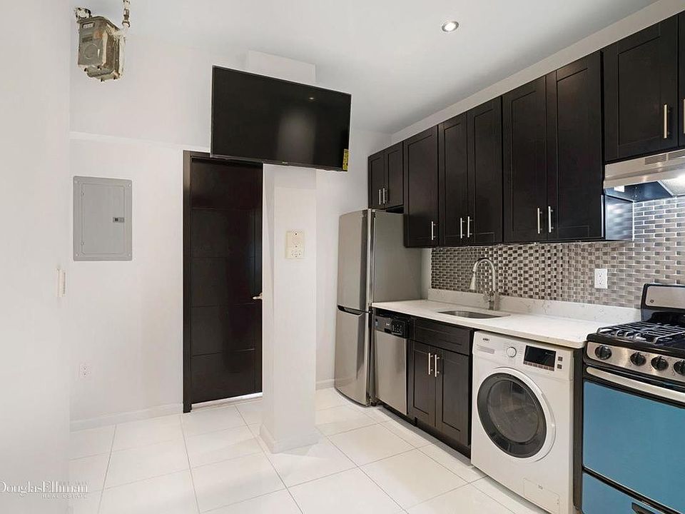 1st image of 235 W 109th St APT 2B