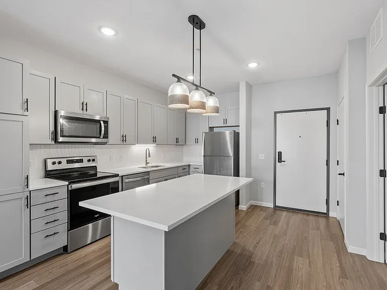 Rya Apartments — Photo 75