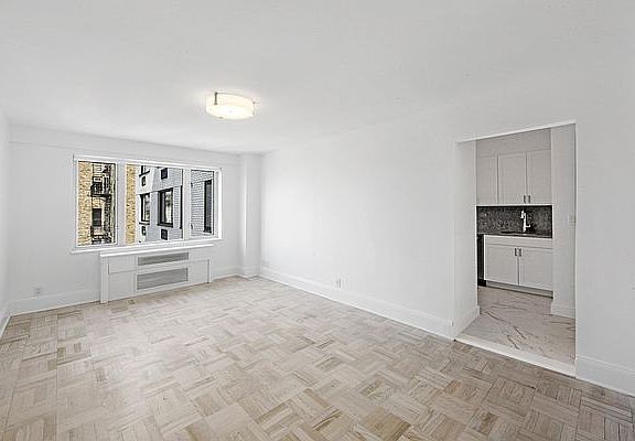5th image of 920 Park Ave #15D