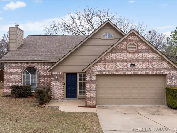 3714 S 74th West Ct, Tulsa, OK 74107