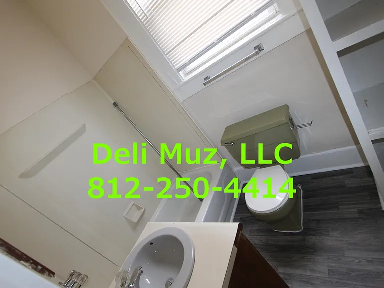 204 Read St #A — Photo 11