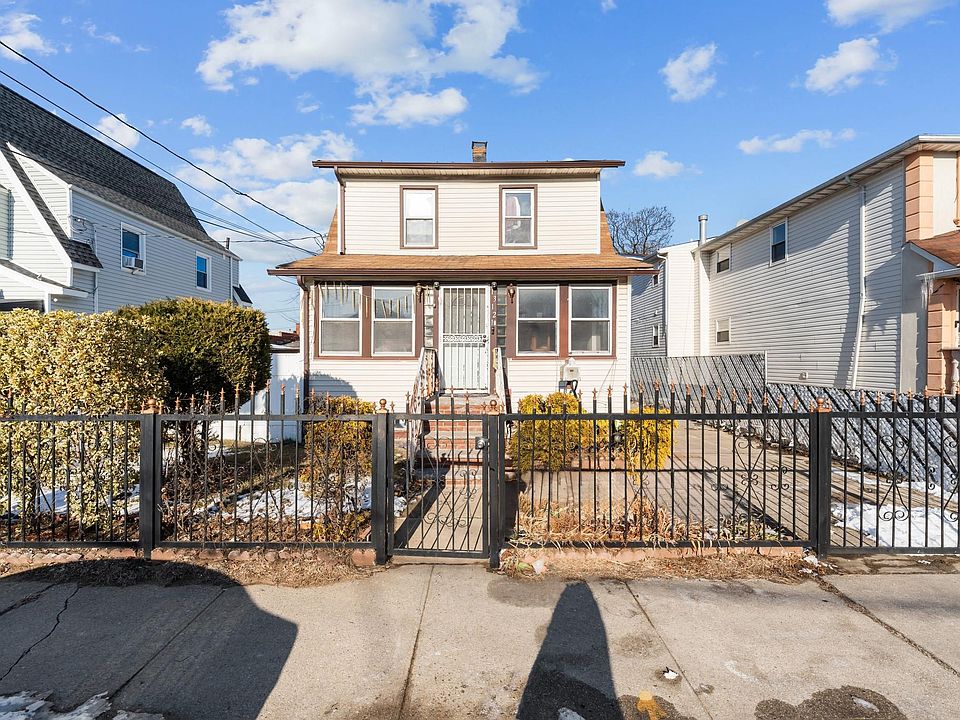 1st image of 13121 Mathewson Court