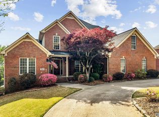 7864 Walsingham Rd SE, Huntsville, AL 35802