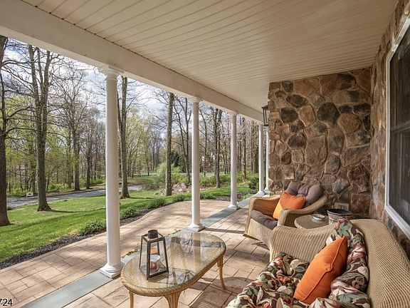 2nd image of 7 Rice Ln