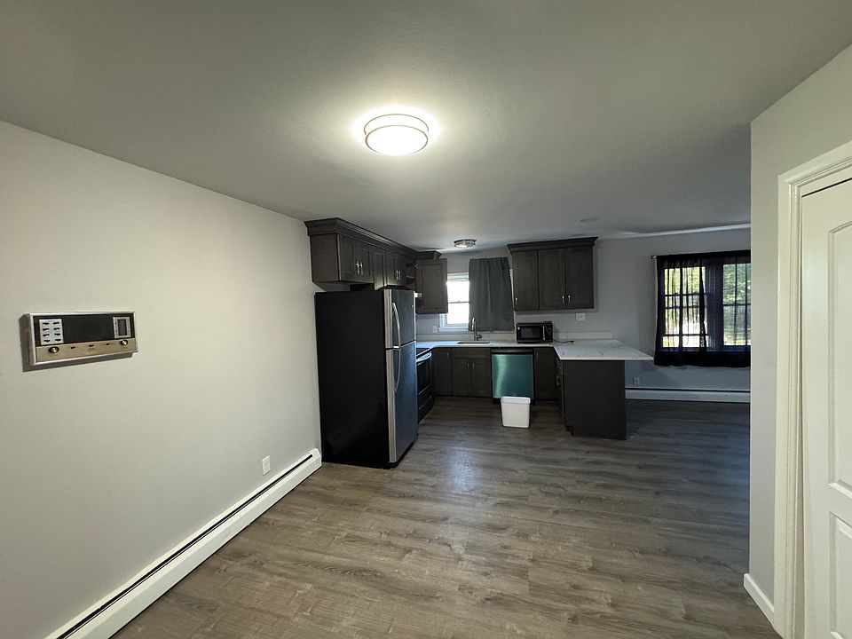 1st image of 1204 Western Ave APT 1