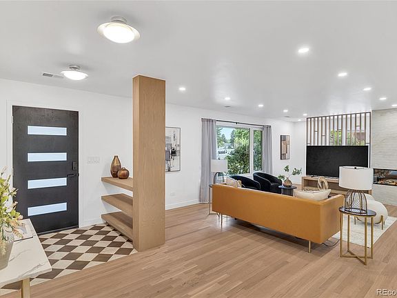 5th image of 3735 S Hibiscus Way