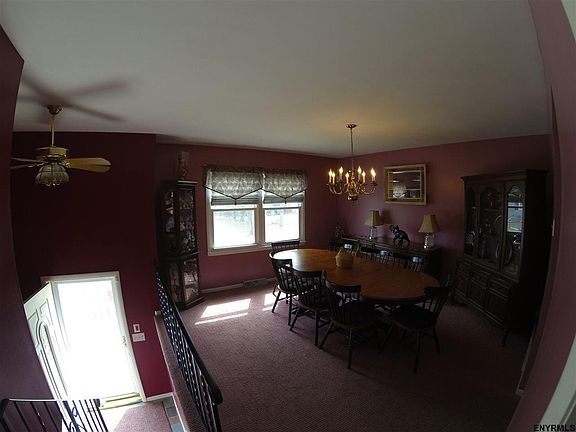 4th image of 31 Dorchester Dr