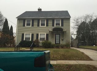 1311 Philippen St, Manitowoc, WI 54220