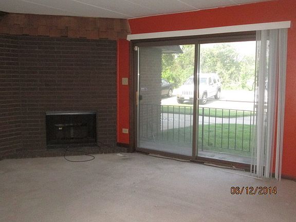 4th image of 375 Stoney Island Ave APT 101