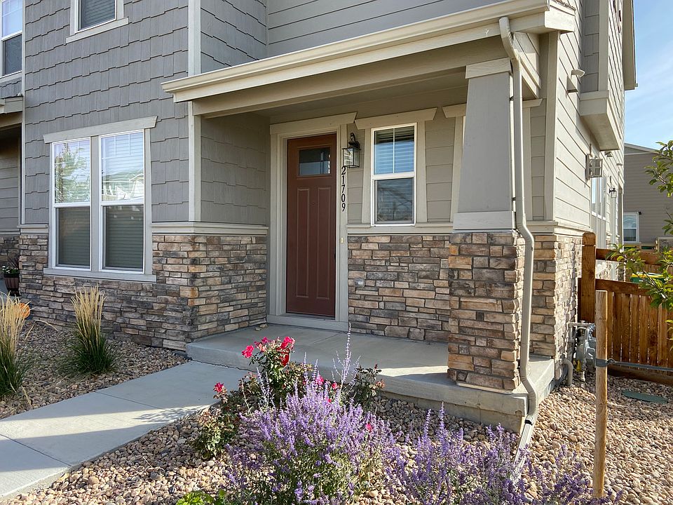 1st image of 21709 E Quincy Cir