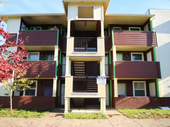 9234 SE Division St Unit 108, Portland, OR 97266