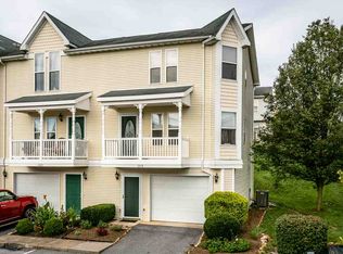 1268 Victorian Village Dr, Harrisonburg, VA 22802