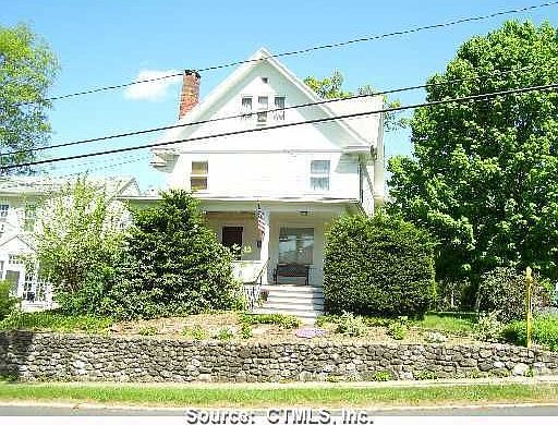 Gorgeous 8 Rm Colonial 