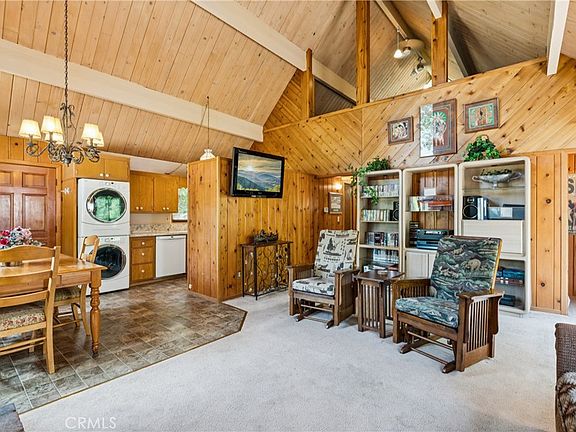 4th image of 27376 Alpen Dr