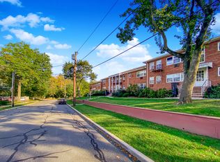 585 Center St #A, Oradell, NJ 07649