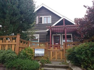 701 N 74th St, Seattle, WA 98103