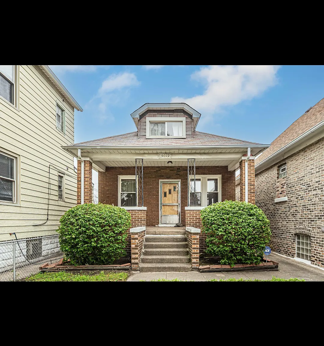 3 bed, 2000 sqft, $1,775 — Photo 1