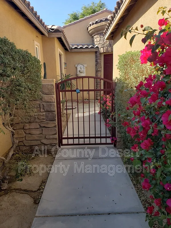 Indian Palms Country Club — Photo 2