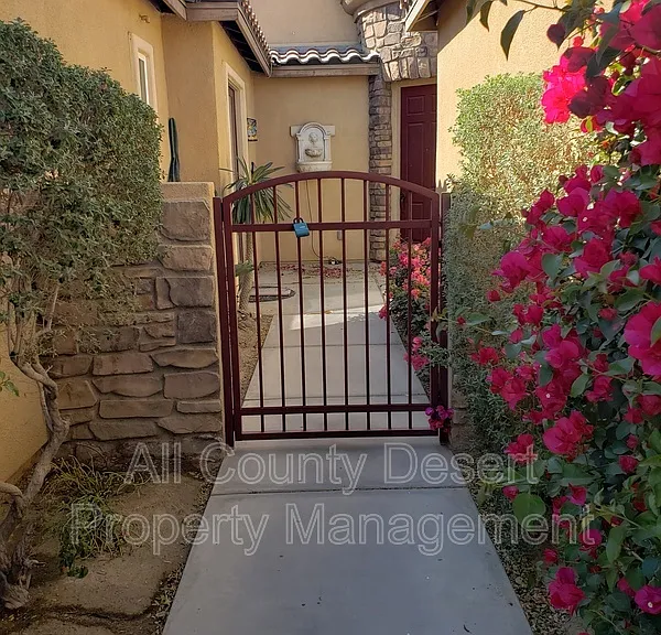49839 Pacino St #CASITA — Photo 2