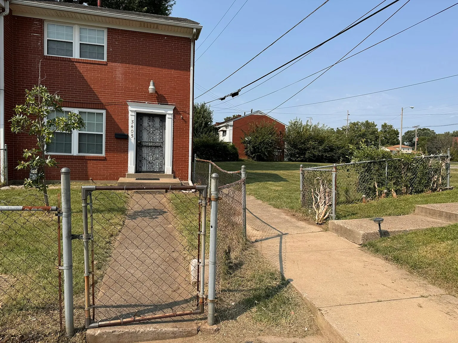 3405 Chauncey Avenue — Photo 2