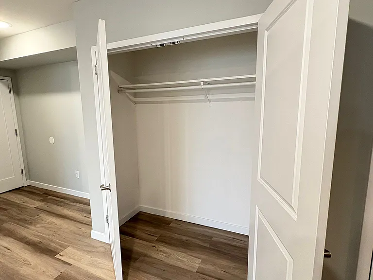 100 Carroll St #306 — Photo 7