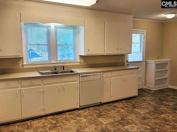 5th image of 1009 Eastmont Dr