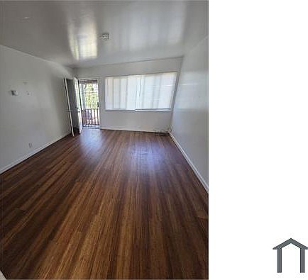 1st image of 22736 Filbert St