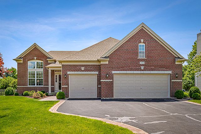 1st image of 2528 Moutray Ln