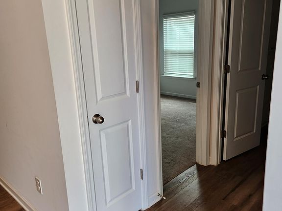 3rd image of 6365 Albright Ave