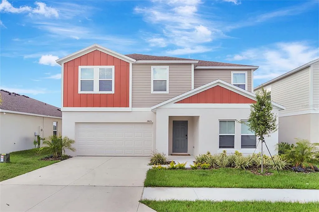5 bed, 3.0 bath, 2933 sqft, $3,200 — Photo 2