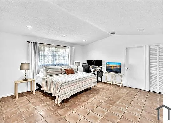 6460 SW 2nd St #2 — Photo 7