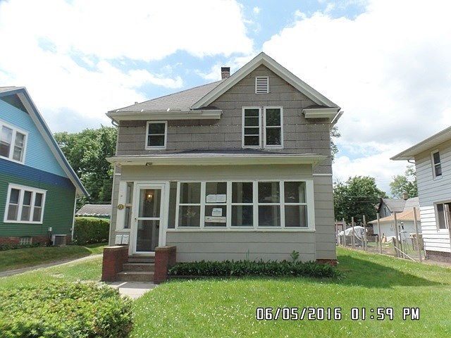 1st image of 1733 Leer St