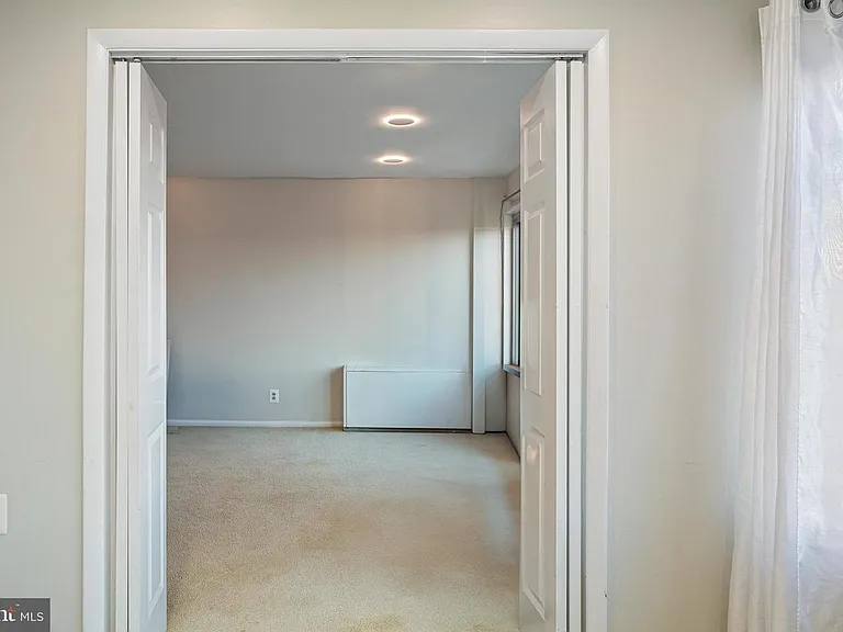 5340 Holmes Run Pkwy #1212 — Photo 14