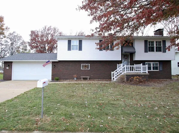520 Franklin Ave, Troy, IL 62294