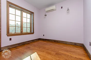 Rented by MySpaceNYC