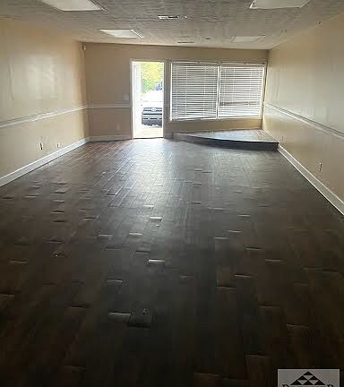 2nd image of 132 N Oakley Dr #4