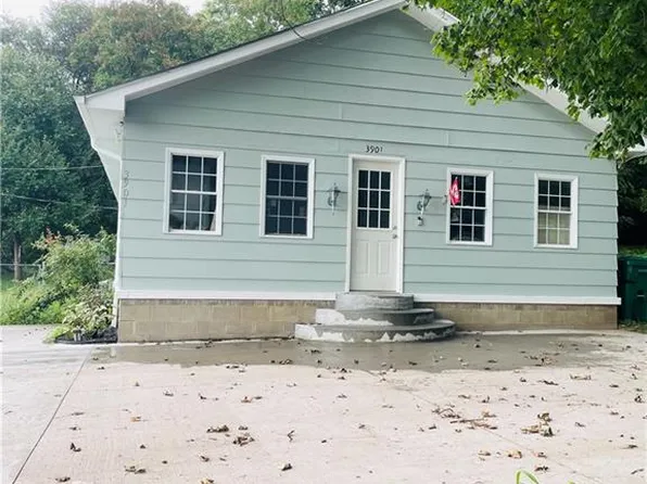 3901 S 22nd St, Saint Joseph, MO 64503