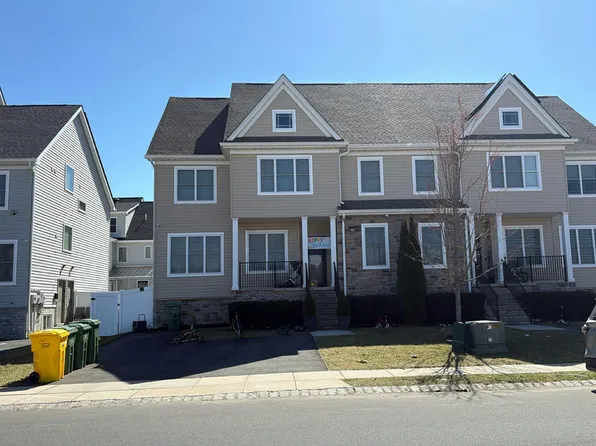 48 Wadsworth Ave, Lakewood, NJ 08701