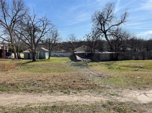 1124 E 9th St, Dallas, TX 75203