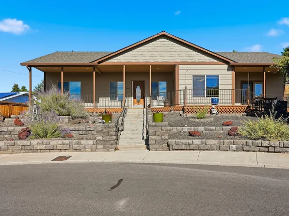 2451 NE Bobbi Pl, Prineville, OR 97754